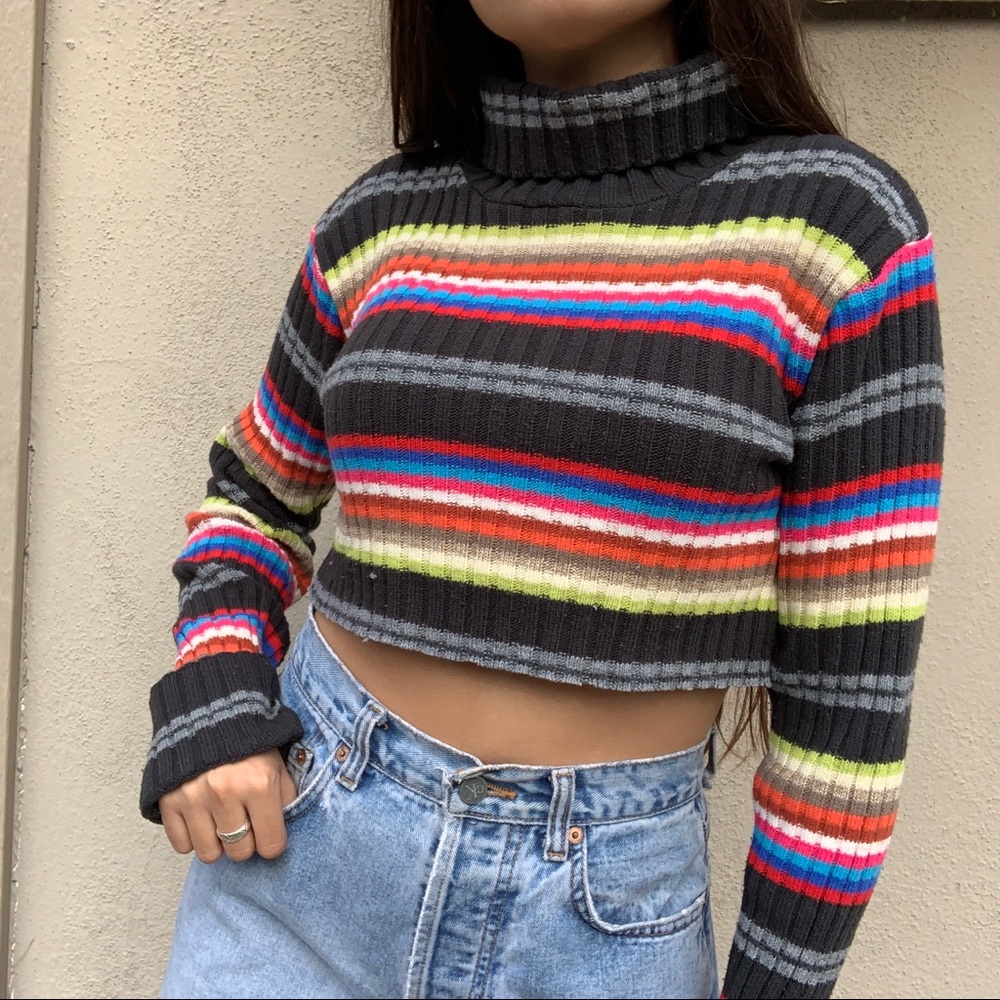 Vintage multicolored striped cropped turtleneck